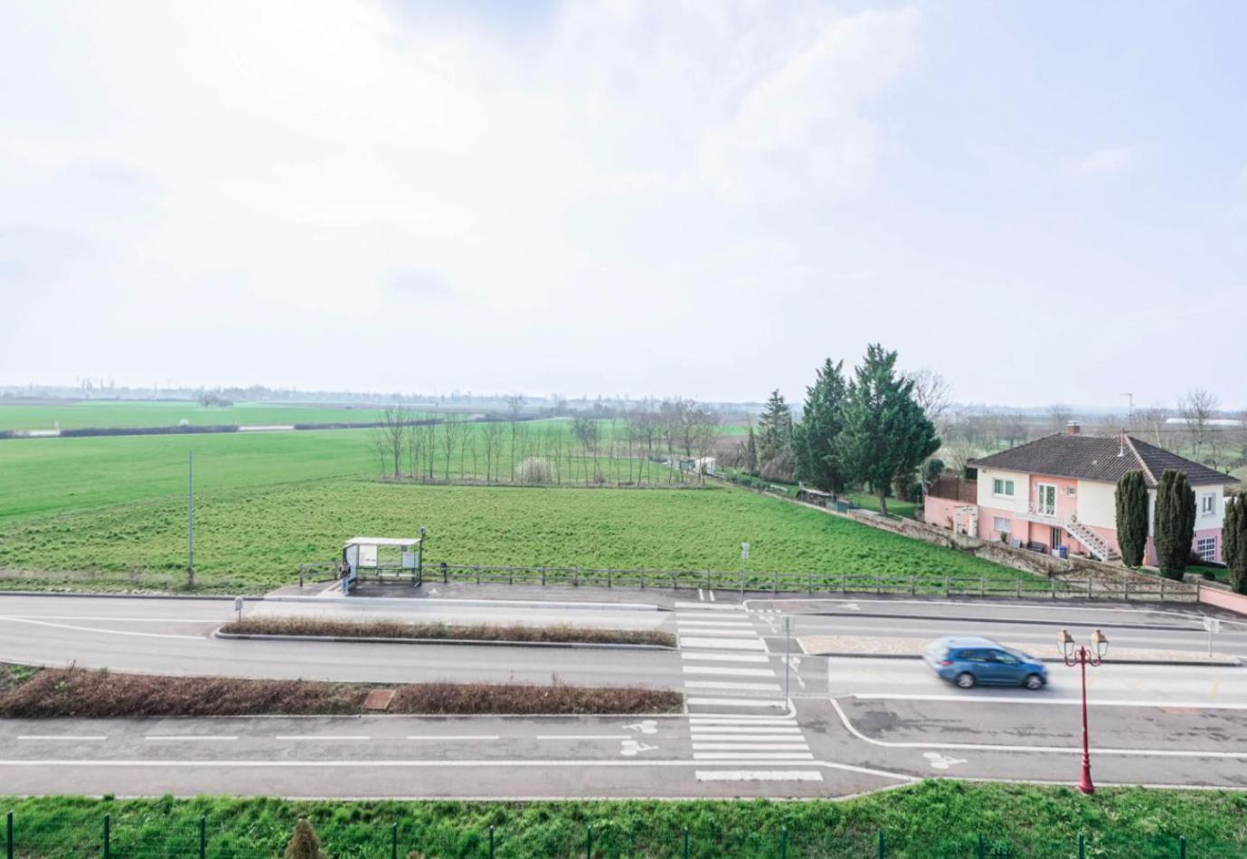 B&B Hotel Strasbourg Aeroport Holtzheim Dış mekan fotoğraf